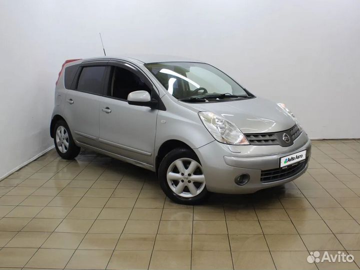 Nissan Note 1.6 AT, 2008, 128 566 км