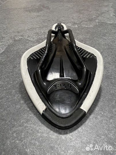 Седло для велосипеда Fizik