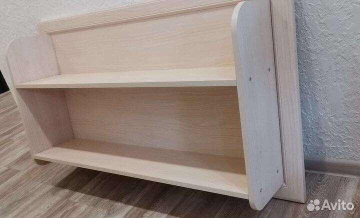 Книжная полка