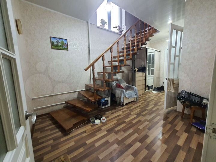 Дом 234 м² на участке 6,2 сот.