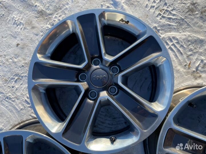 Оригинальные R18 5x127 Jeep Wrangler JL 4шт