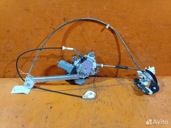 Стеклоподъемник левый Toyota Iq KGJ10