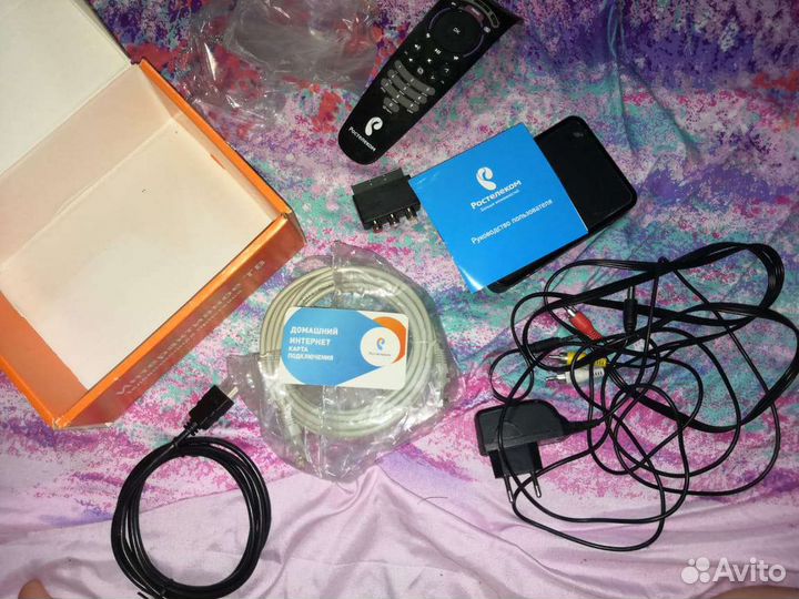 Тв приставка, wi-fi роутер