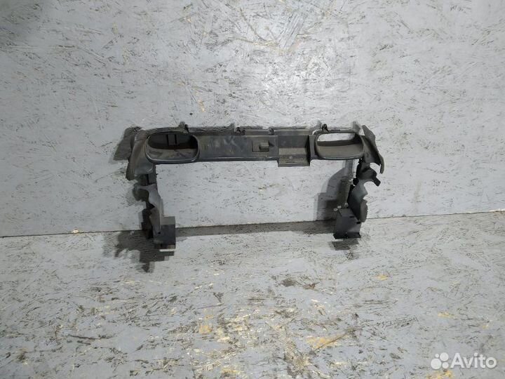 Воздуховод радиатора Mercedes C-Class W203