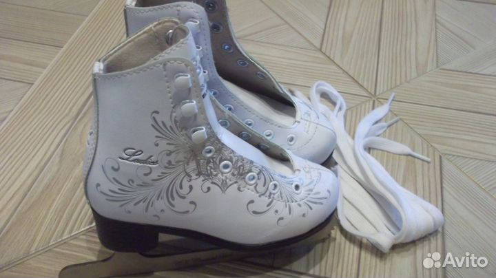 Коньки фигурные