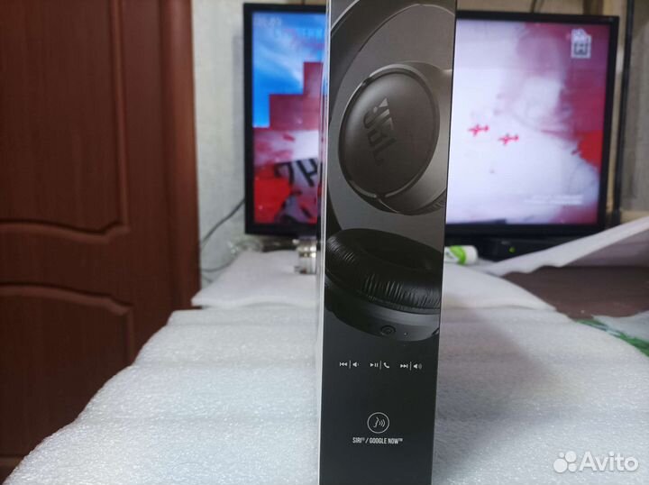 Беспроводные наушники jbl 590