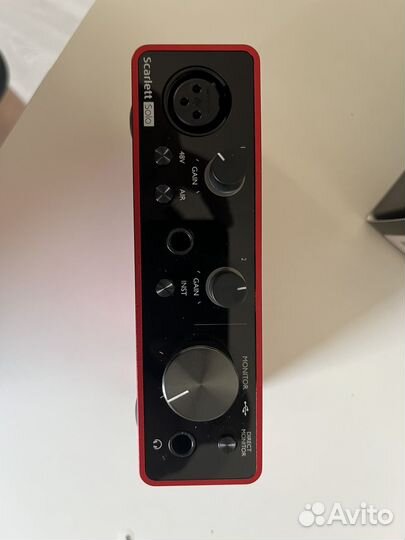Звуковая карта Focusrite Scarlett Solo 3rd Gen