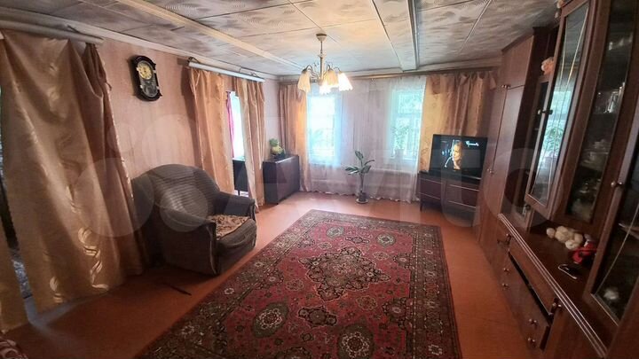 Дом 49 м² на участке 3 сот.