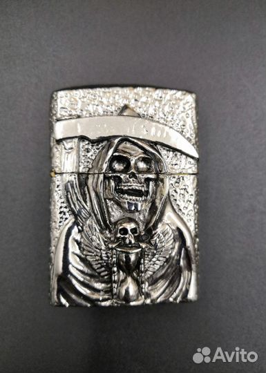 Зажигалка бензиновая 