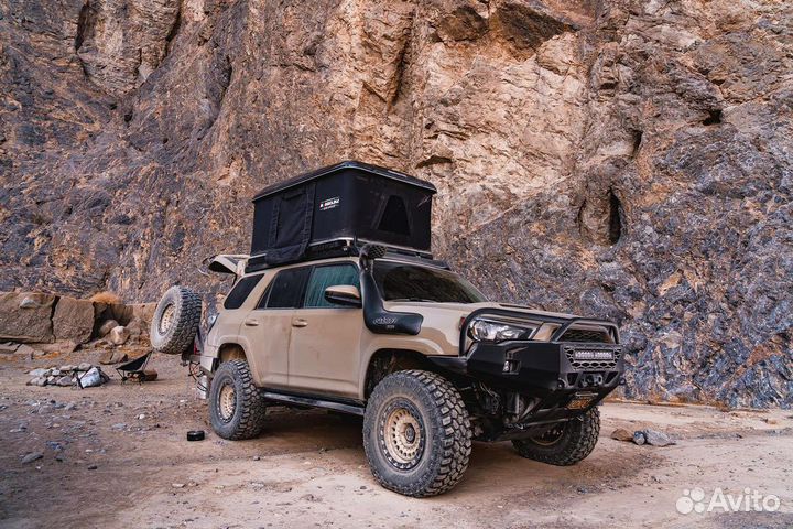 Диски Black Rhino R20 6x139,7 Toyota Hilux