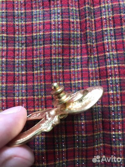 Пин брошь Avon винтаж Штаты розовая лента