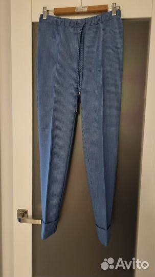 Брючный костюм женский 42 44