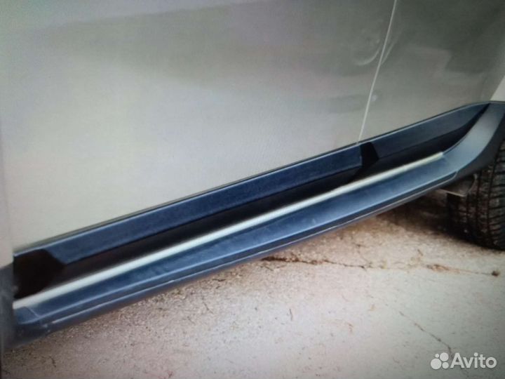 Накладки на двери (Молдинги) для Renault Duster