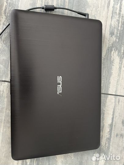 Ноутбук Asus x540s