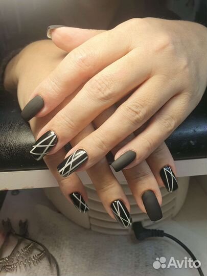 Маникюр.Педикюр.Шеллак.Наращивание ногтей