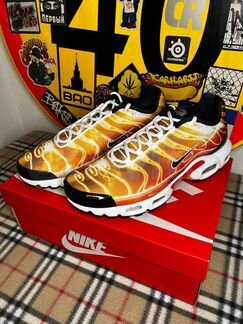 Nike Air Max Plus / 42.5 EU