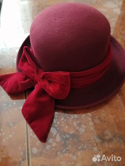 Шляпа фетровая женская бордовая
