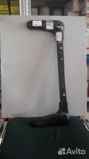 Усилитель подрамника (мет)