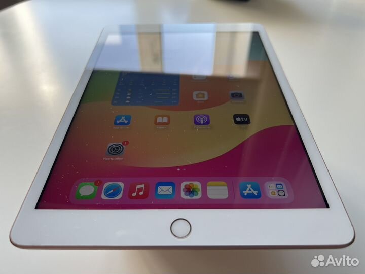 iPad 7 10.2” 128GB Gold Wi-Fi + LTE, в идеале