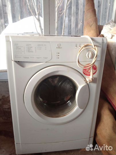 Стиральная машина indesit wisn 81