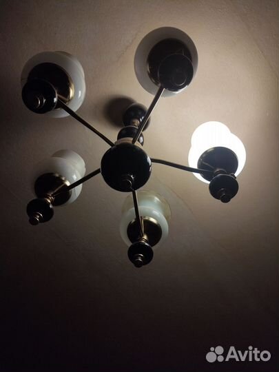 Люстра потолочная