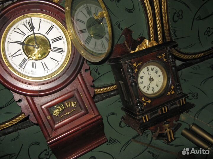 Старинные настенные часы