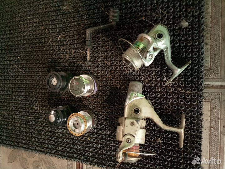 Рыболовные катушки и комплектующие