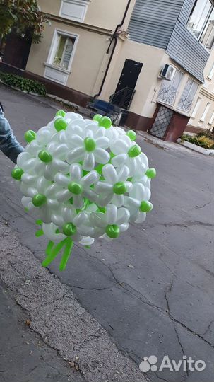Цветы из воздушных шаров