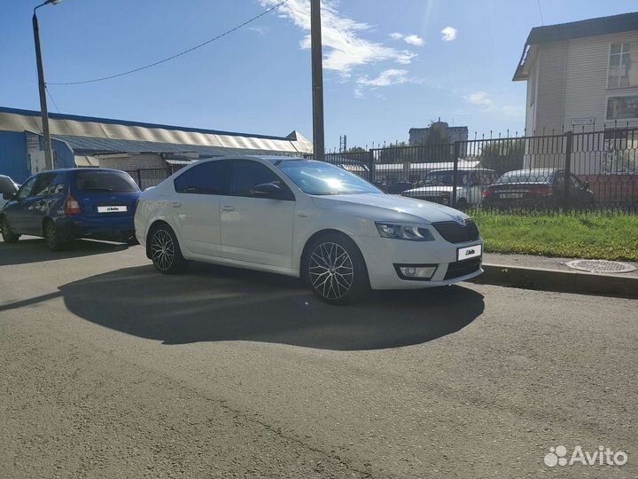 Skoda Octavia 1.4 МТ, 2015, 185 000 км