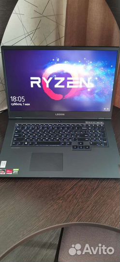 Ноутбук lenovo