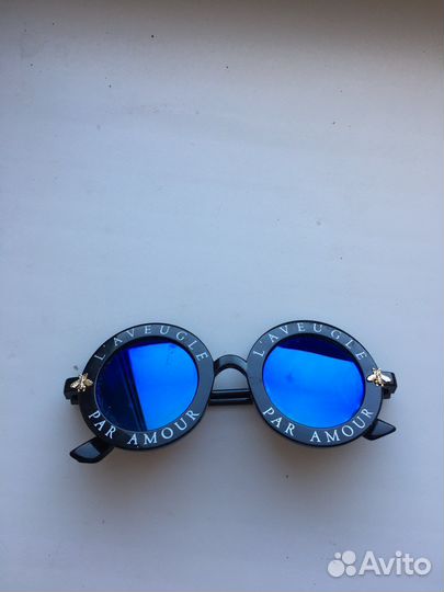 Солнцезащитные очки