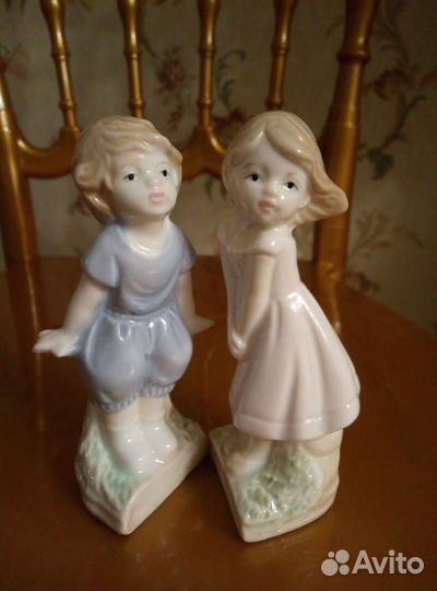 Статуэтка фарфор