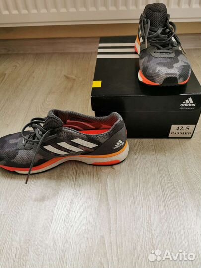 Кроссовки для бега adidas