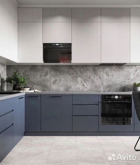 Кухня с барной стойкой