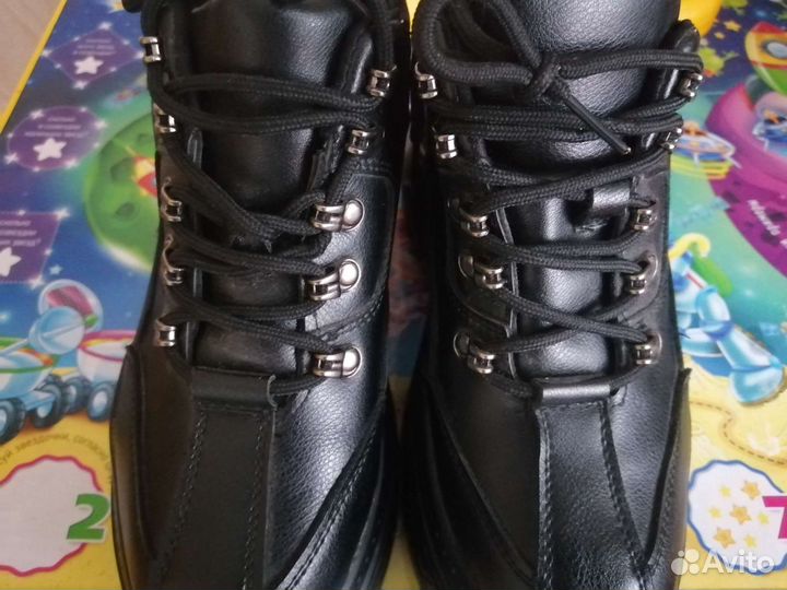 Ботинки женские 40 размер