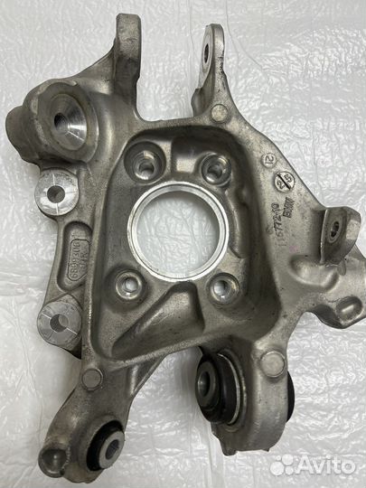 Опора подшипника/кулак задний правый BMW G20+LCI