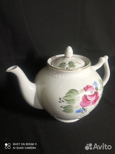 Заварочный чайник. Фарфор. Гарднер. Красный дракон