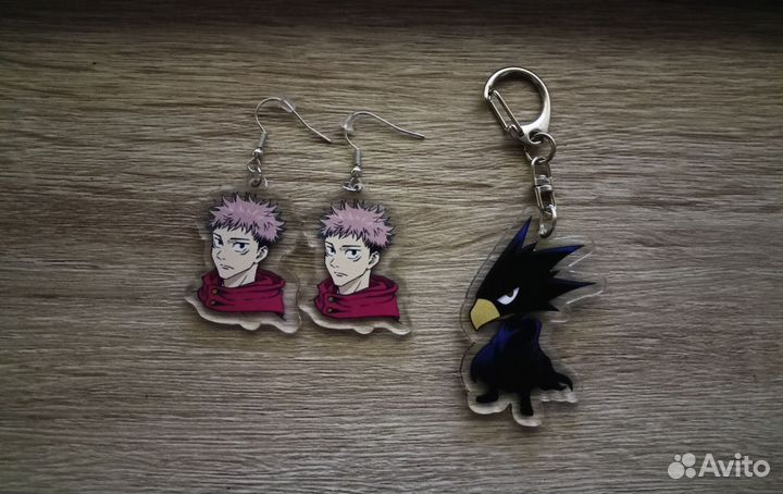 Значки, серьги, брелоки с аниме