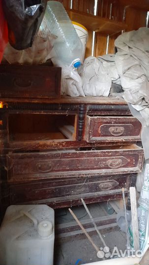 Комод старинный антикварный
