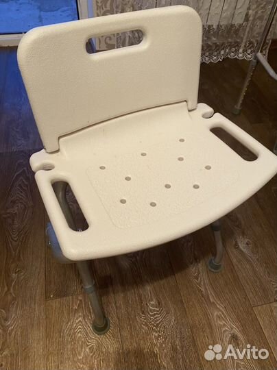 Стульчик для купания инвалидов