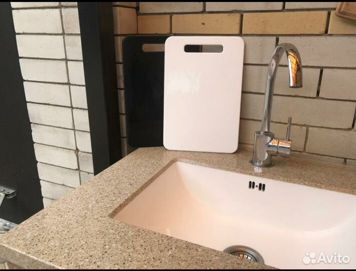 Столешница искусственный камень