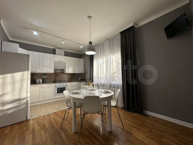 3-к. квартира, 67 м², 1/2 эт.