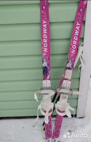 Беговые лыжи