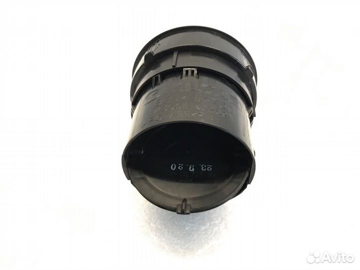 Дефлектор воздушный передний левый Mazda 3Bl седан