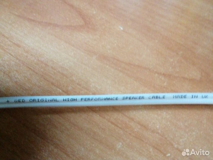 Акустический кабель qed