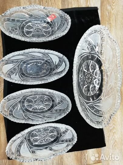 Новые хрустальные вазы, салатники