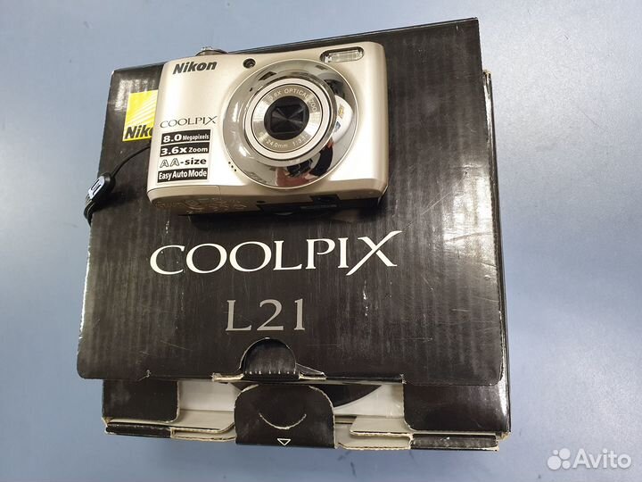 Фотоаппарат Nikon Coolpix L21
