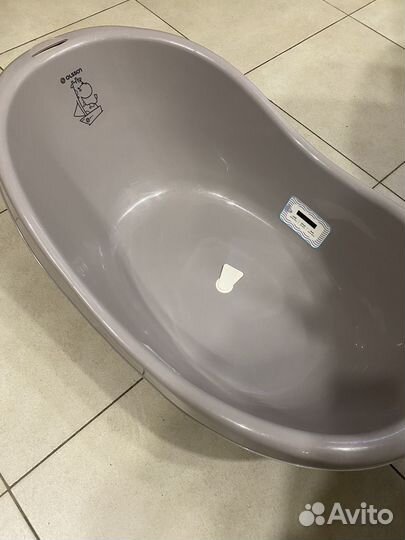 Ванночка для купания с горкой