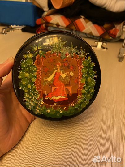 Продам шкатулку