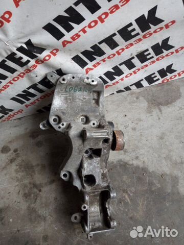 Кронштейн Renault Logan 2 2017